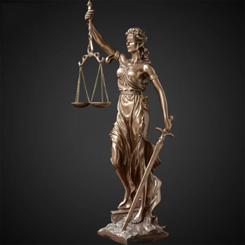 Escultura Themis Deusa da Justiça